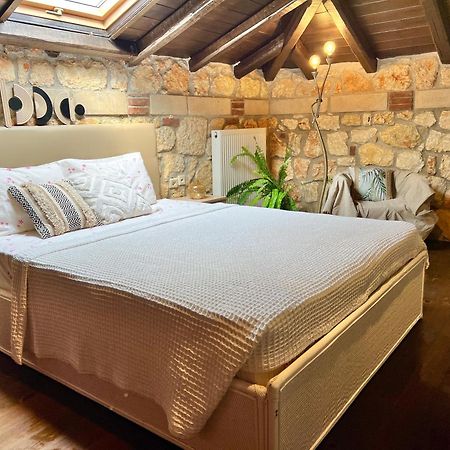 Boutique Stone House Pension Psakoudia Buitenkant foto