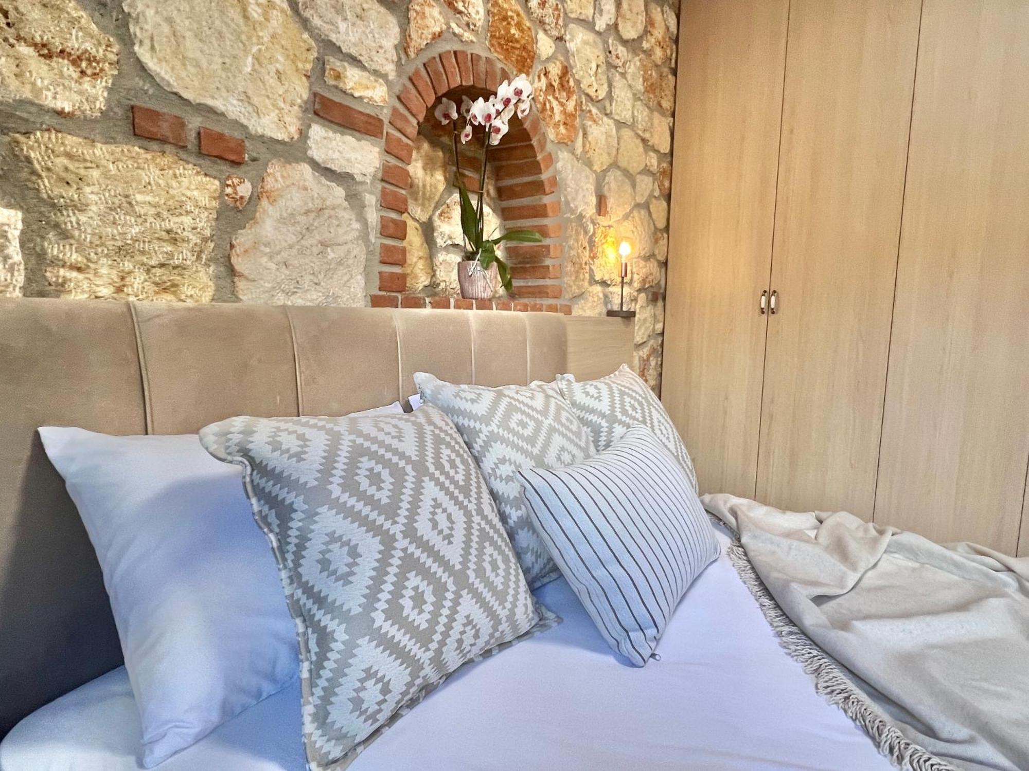 Boutique Stone House Pension Psakoudia Buitenkant foto