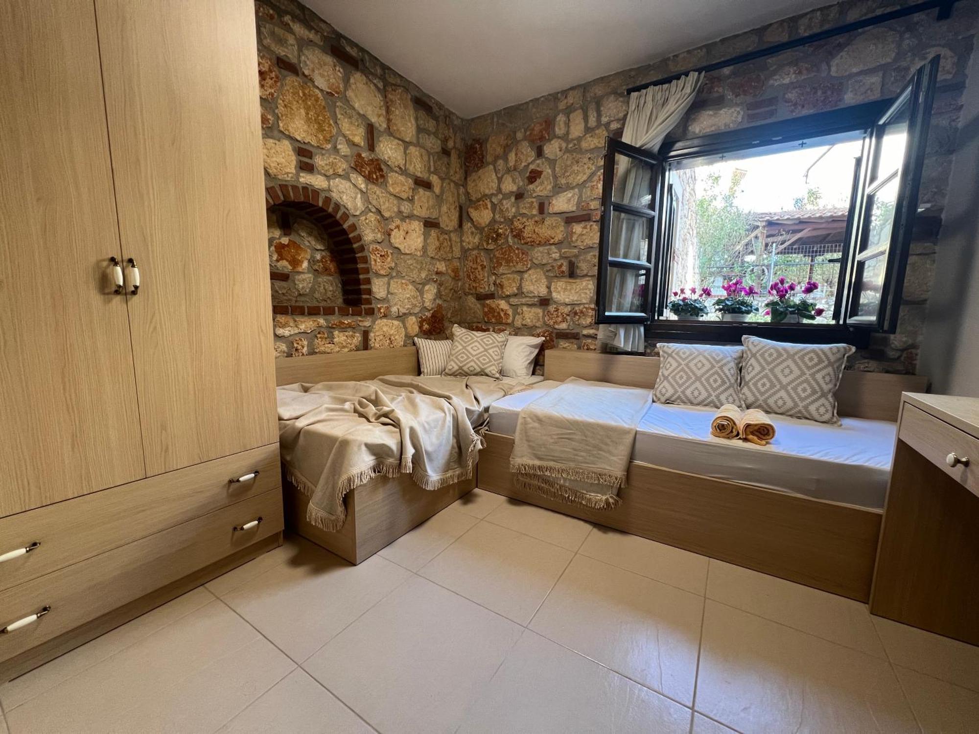 Boutique Stone House Pension Psakoudia Buitenkant foto